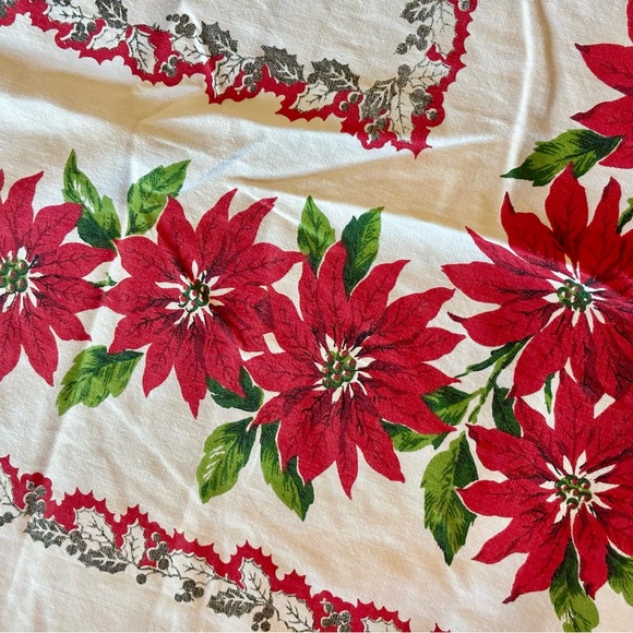Vintage Festive Poinsettia Holiday Tablecloth - Picture 3 of 5